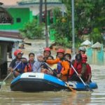 Mebidang Diterjang Banjir..!! Enam Orang Tewas..!!